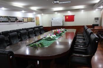 Dongfang Hotel Harbin Buitenkant foto