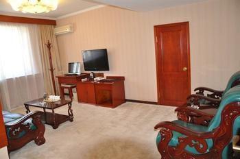 Dongfang Hotel Harbin Buitenkant foto